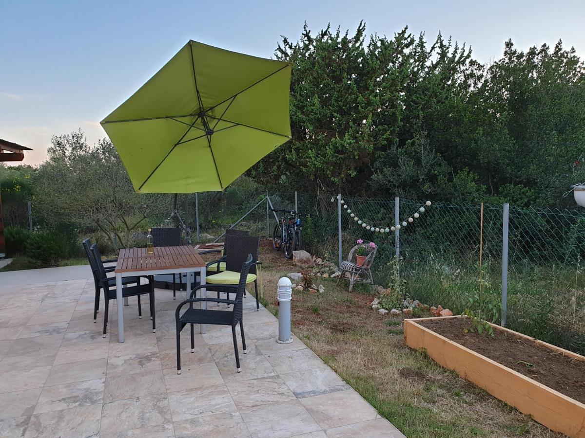 Olive Apartments Ugljan Luaran gambar