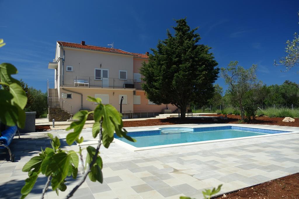 Olive Apartments Ugljan Luaran gambar