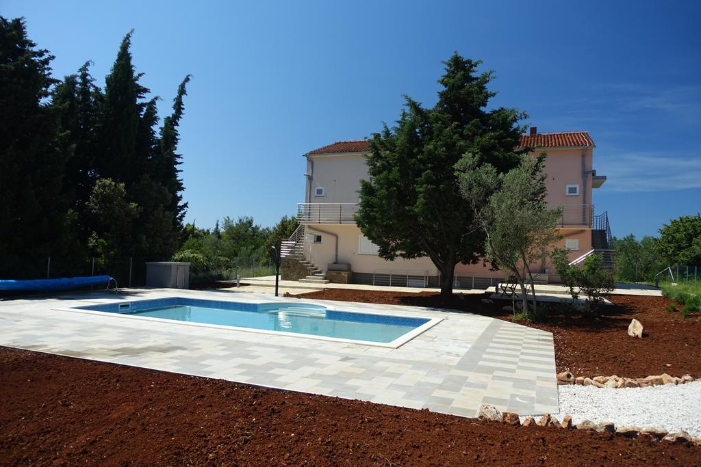Olive Apartments Ugljan Luaran gambar